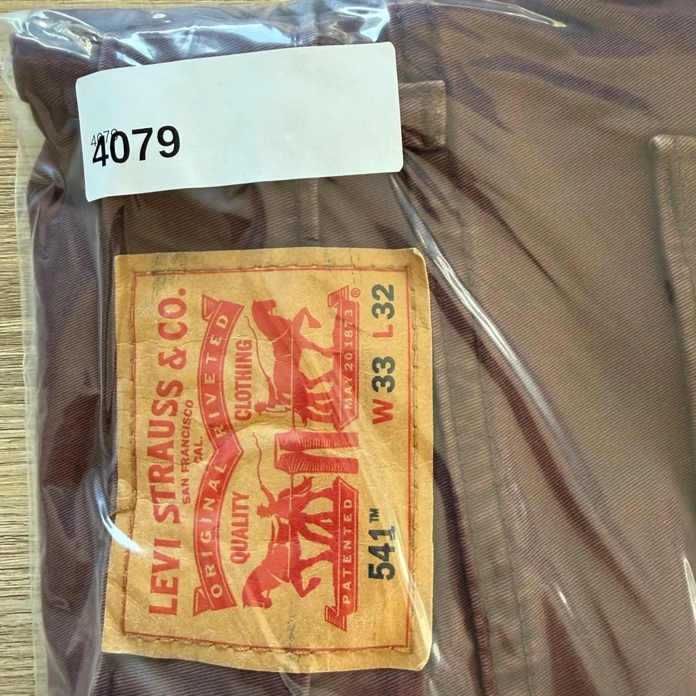 Levis levi 541